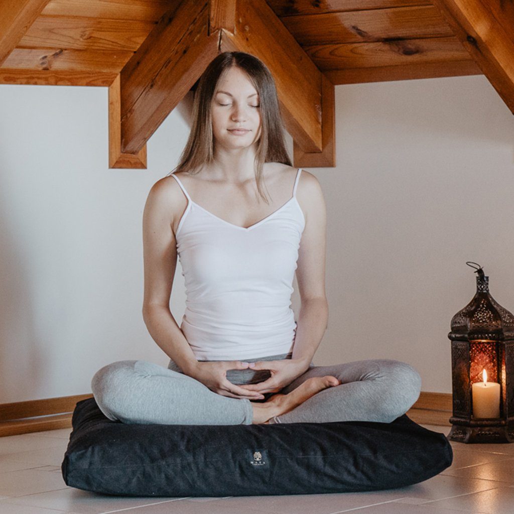 Comprar tu cojin para meditar 5 como sentarse en un zafu