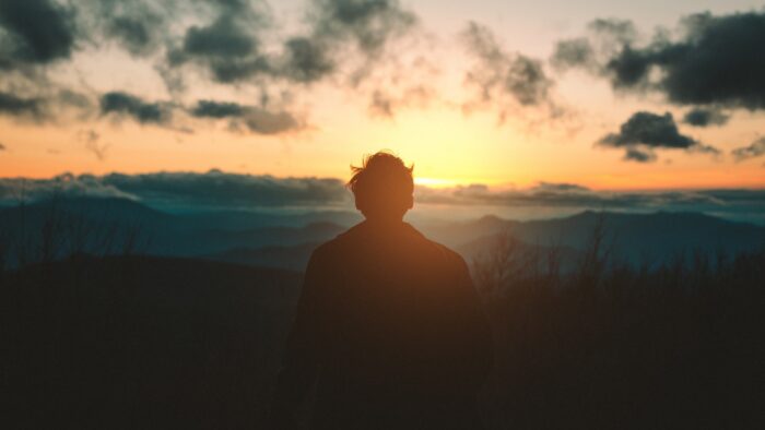 Por qué cada vez más gente está Meditando 3 meditando