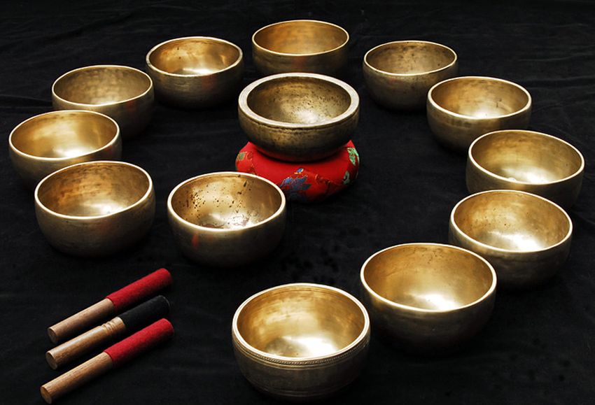Cómo comprar tu primer cuenco tibetano 2 elegir cuencos tibetanos